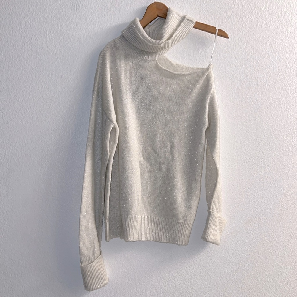 New PAIGE Metallic Ivory/Silver Cold Shoulder Turtleneck Sweater Size XS